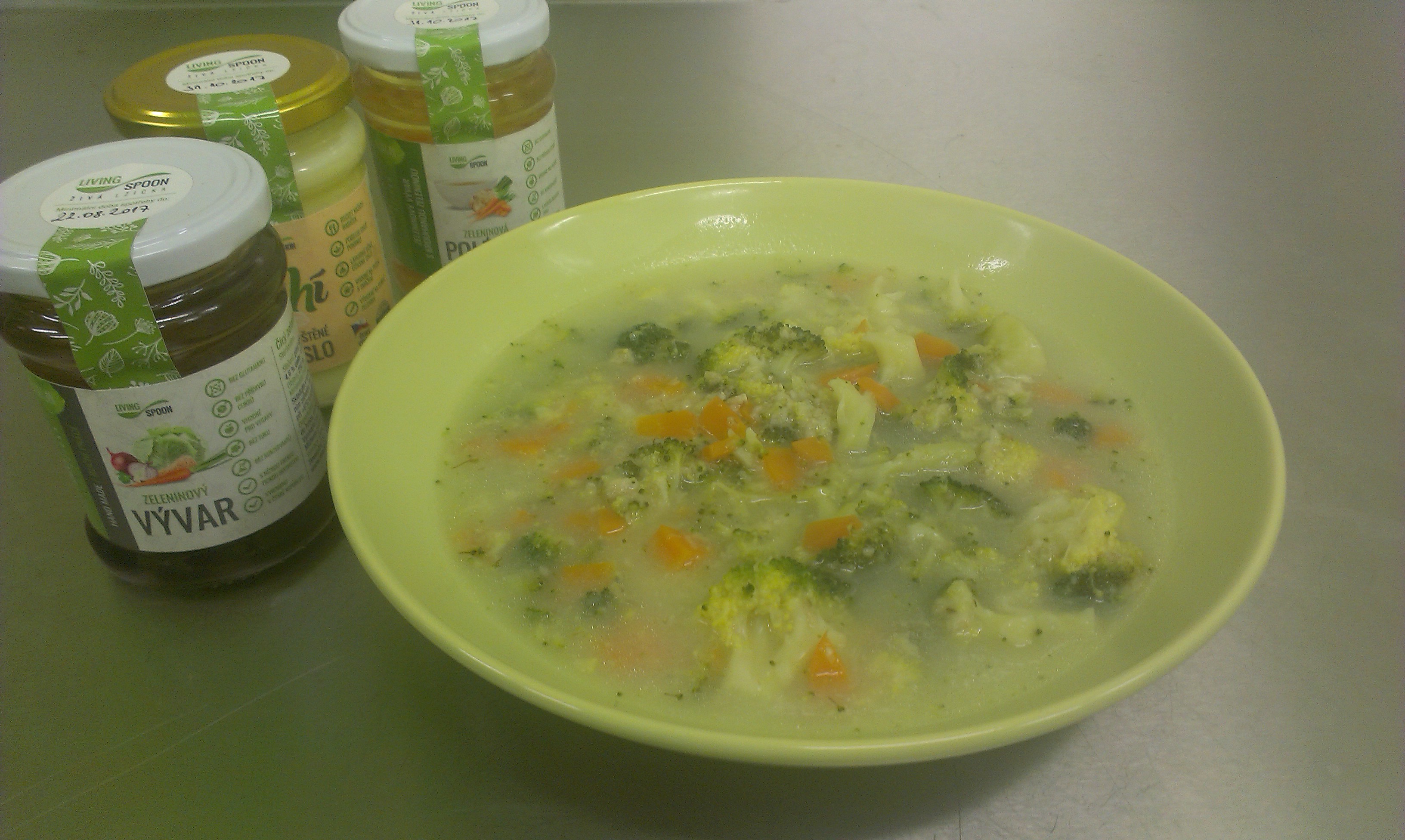 Brokolicová polévka s ovesnými vločkami