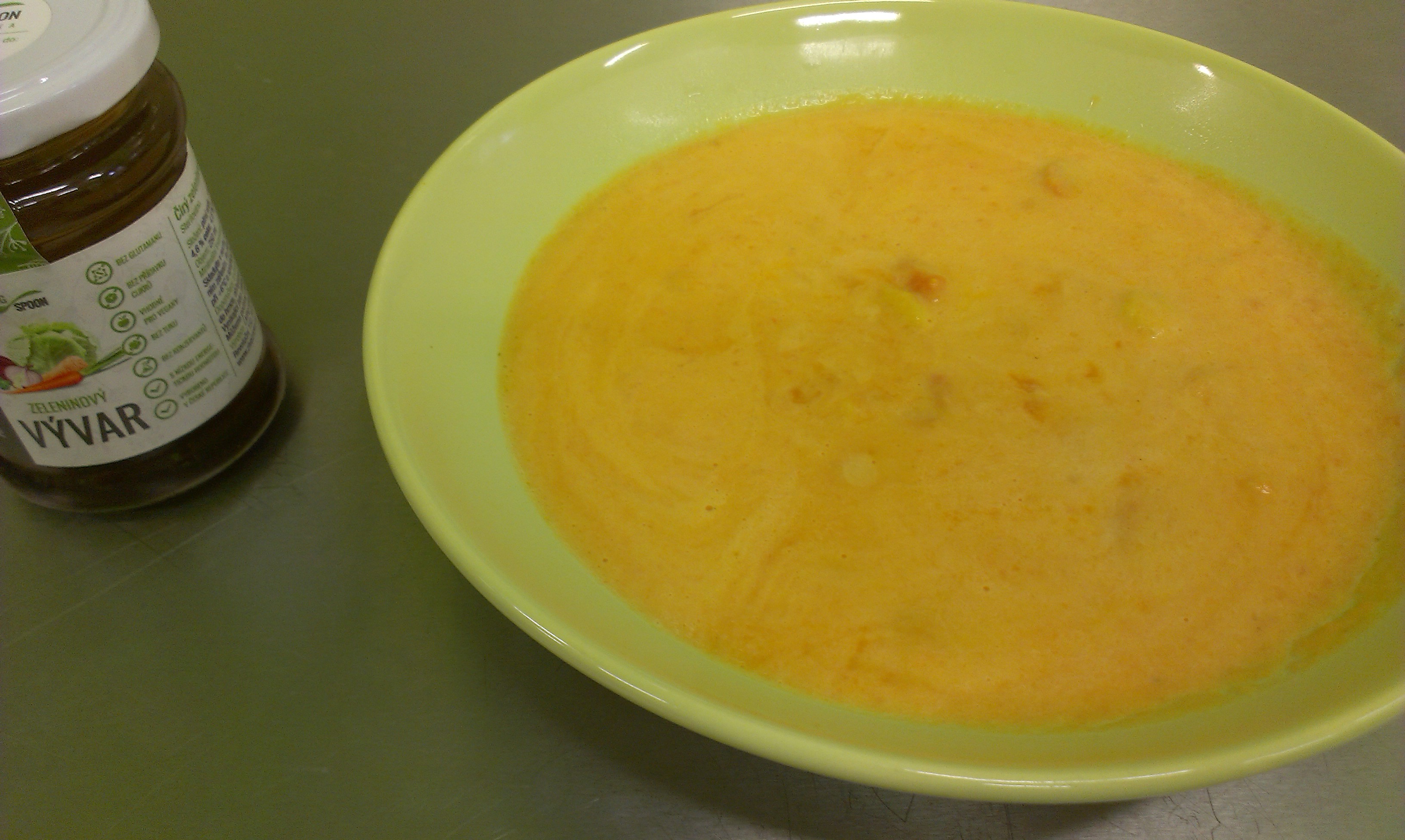 Orientální mrkvová polévka